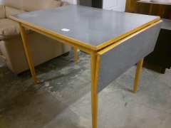 Köksbord